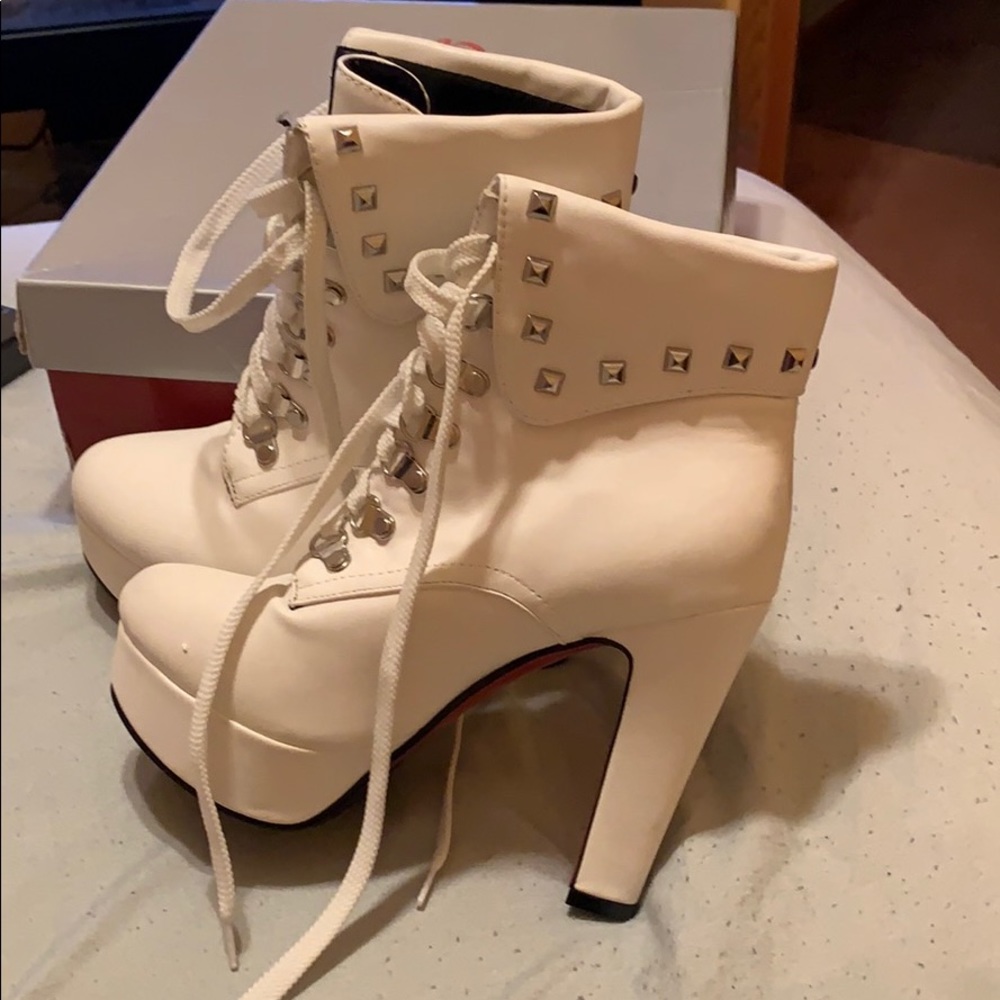 4.5 inch platform heels